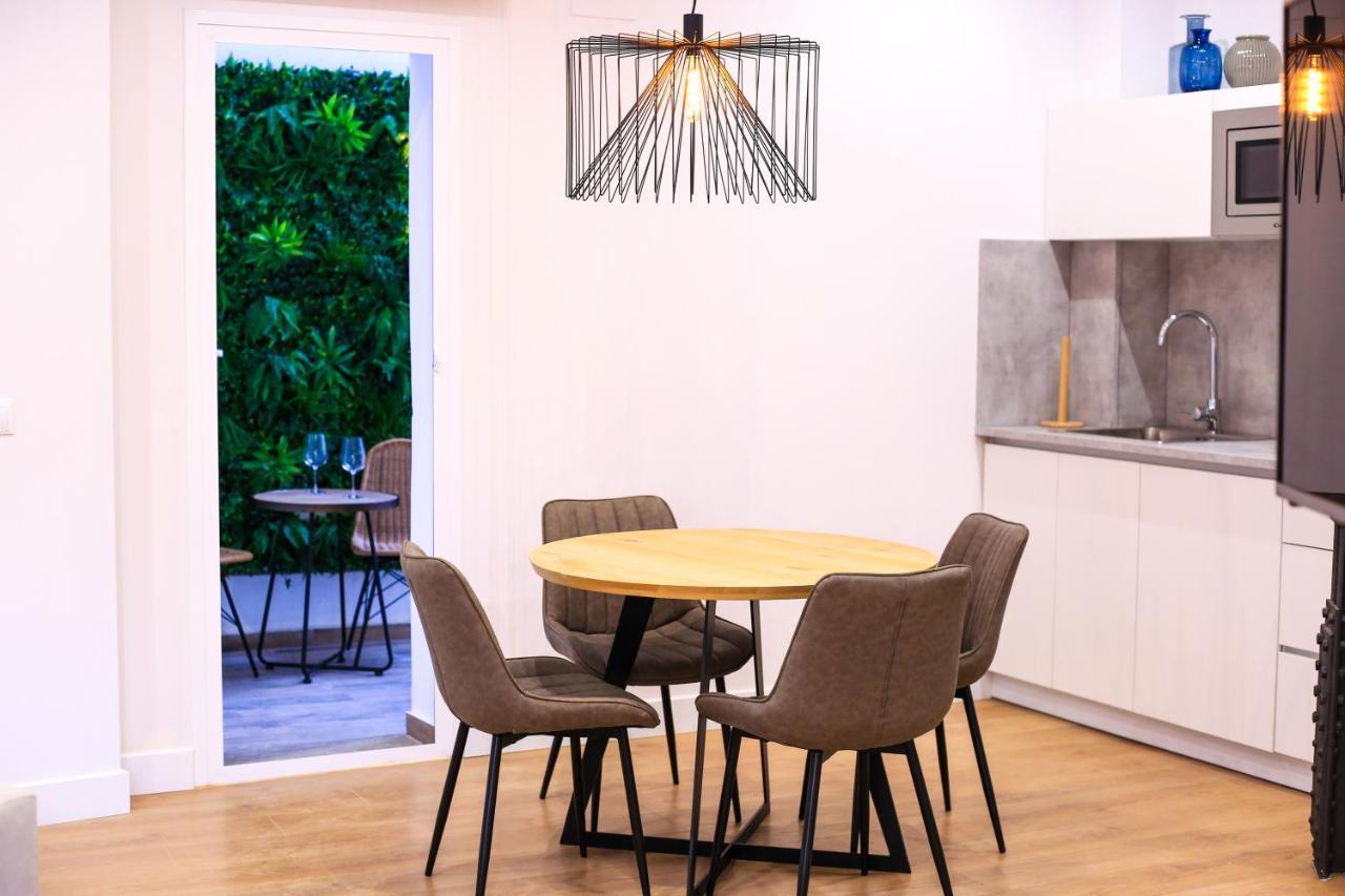 Chinitas Urban Aparments Apartment Malaga Bagian luar foto