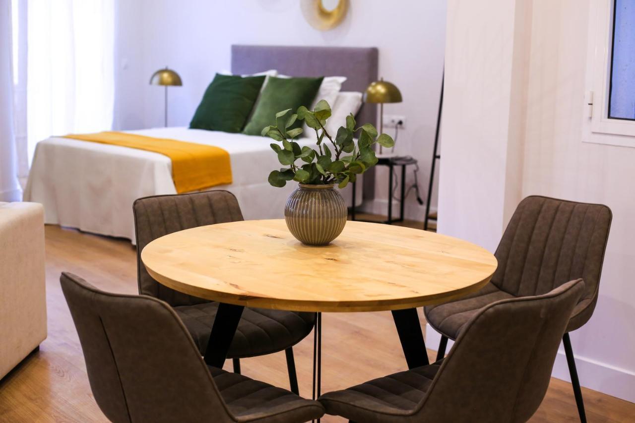 Chinitas Urban Aparments Apartment Malaga Bagian luar foto